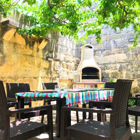 Ta'Martin Farmhouse Xewkija Gozo ภายนอก รูปภาพ
